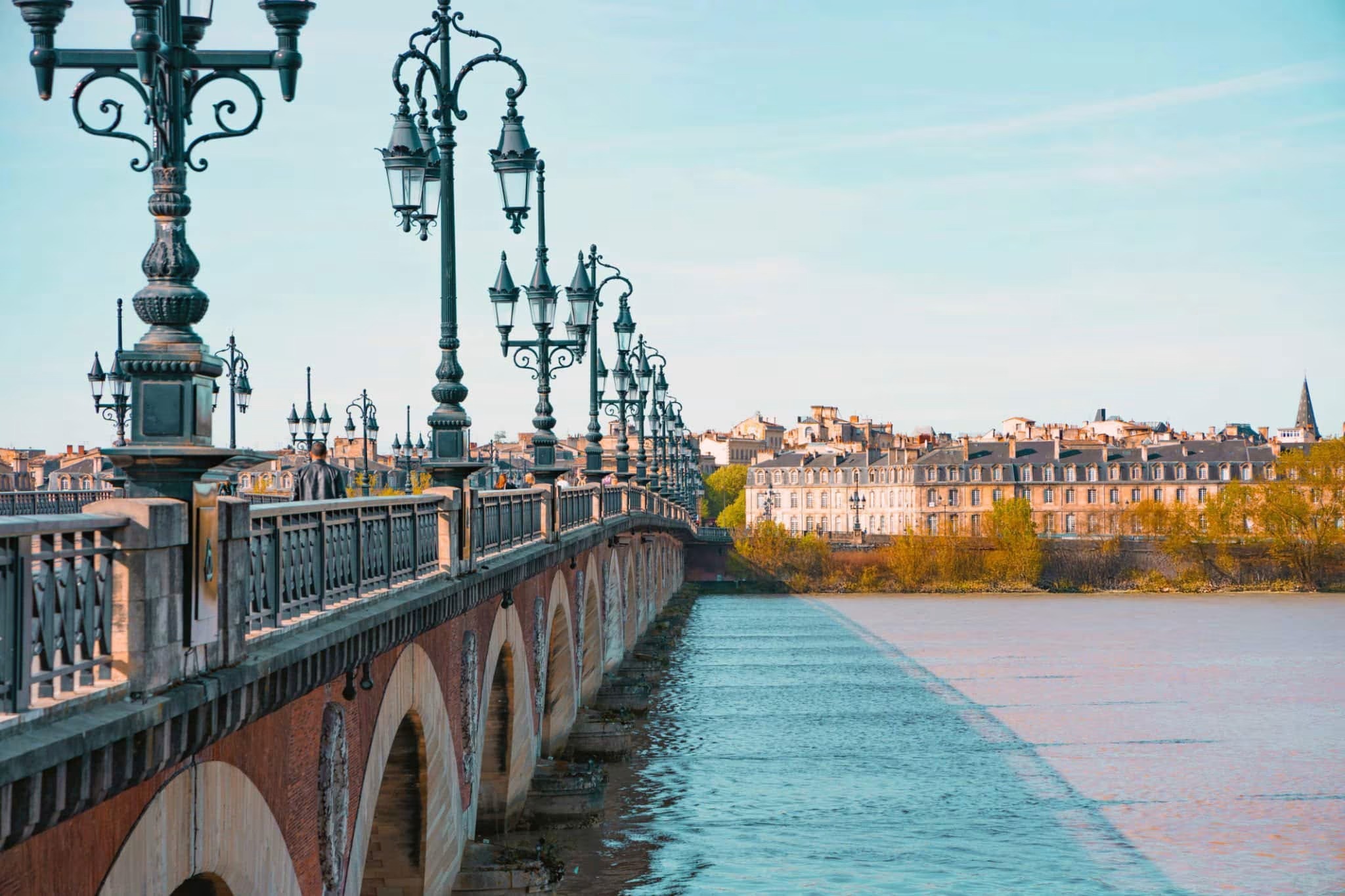 Pont de Pierre Bordeaux - Gestion de patrimoine